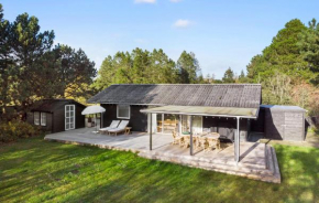 4 Bedroom Amazing Home In Rødby, Rødby